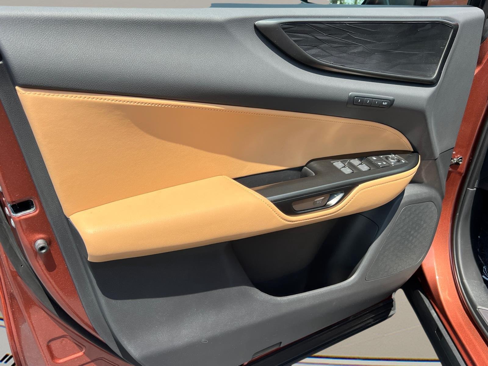 2026 Lexus NX 350 Premium - Photo 10