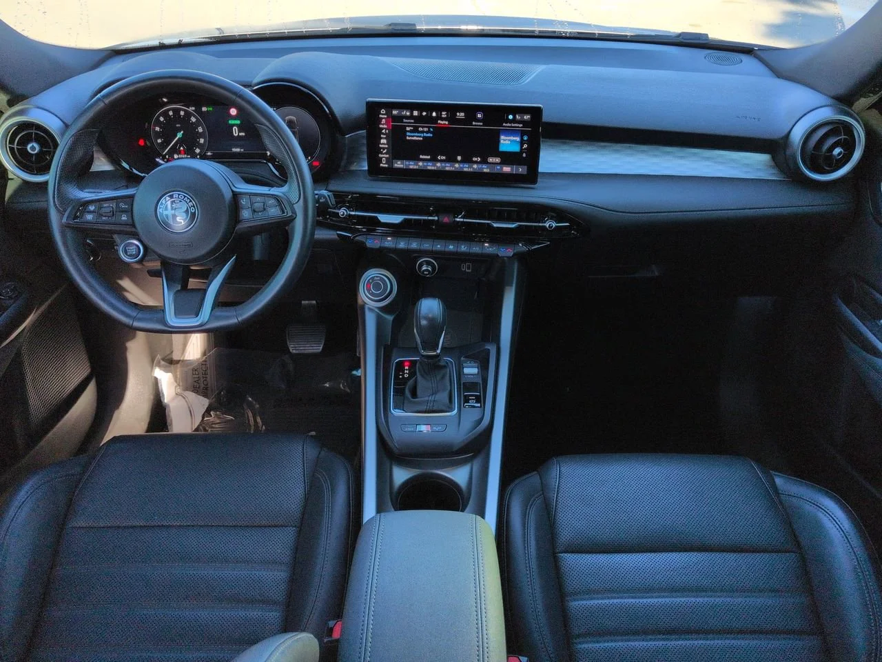 Used 2024 Grigio Alfa Romeo Ti image 14