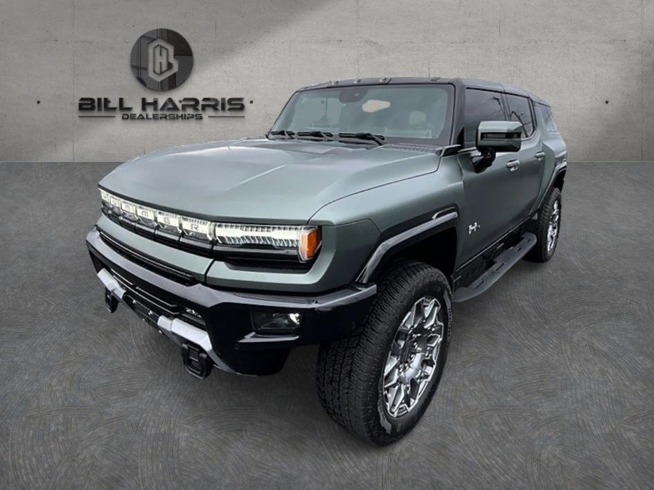 2024 GMC Hummer EV 3X SUV's photo