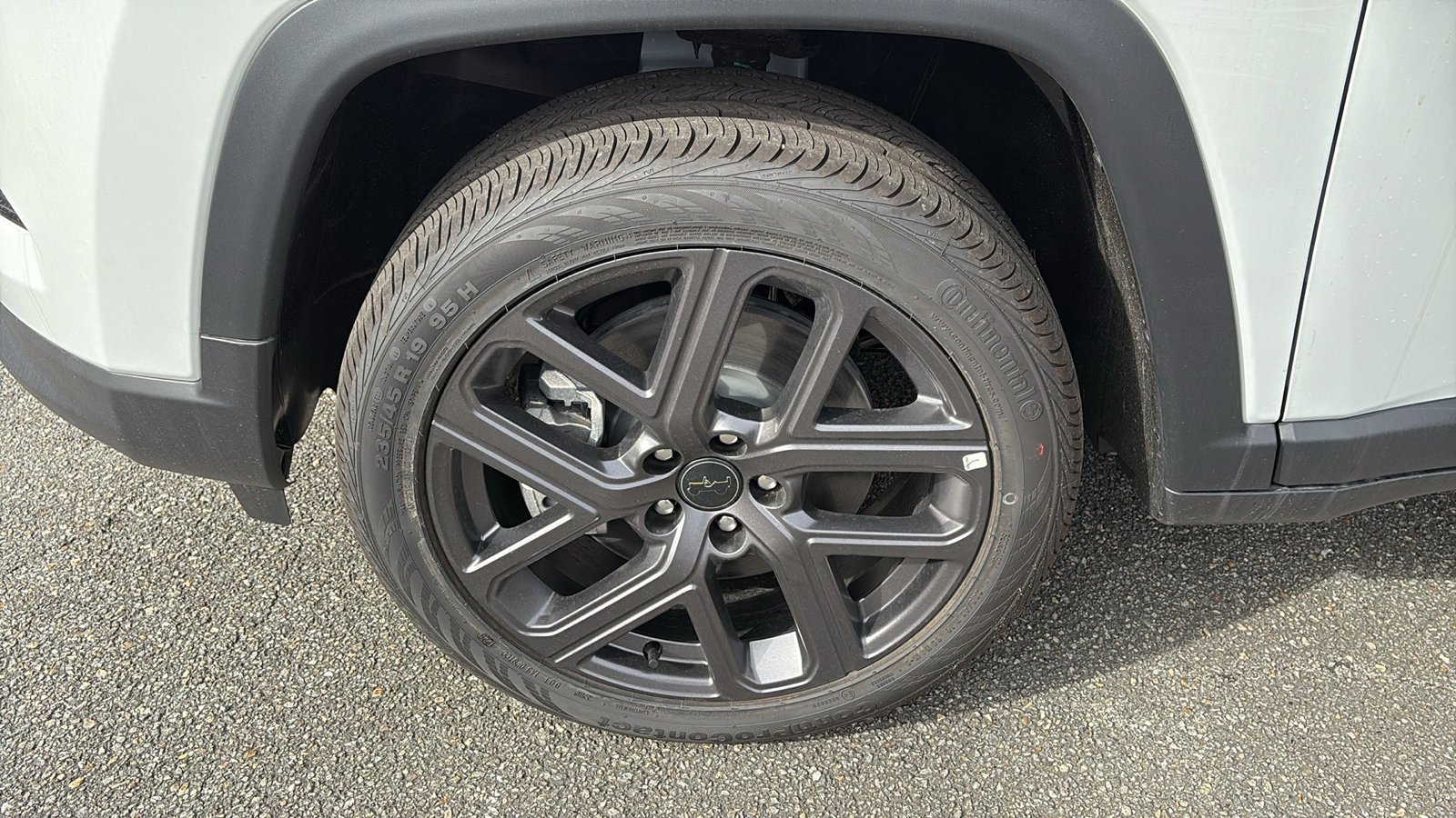 2026 Jeep Compass Limited Altitude photo 3