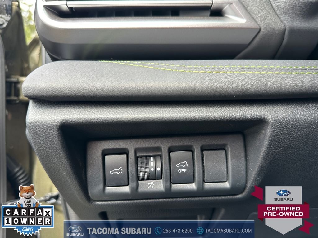 Used 2025 Green Subaru Onyx Edition image 25