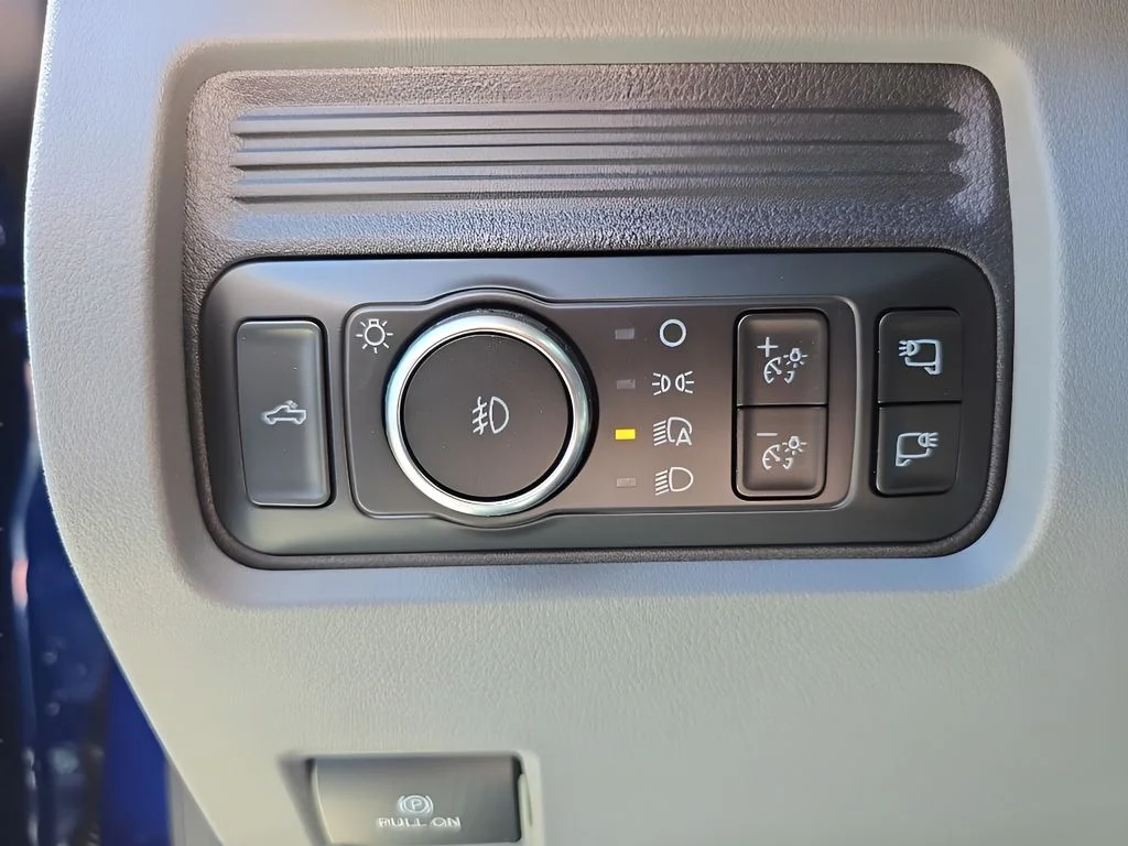 New 2026 Argon Blue Metallic Ford F-250® XLT image 15
