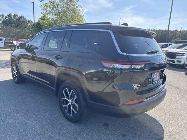 New 2025 Black Jeep Limited image 5