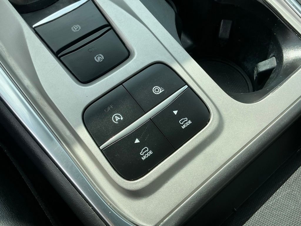 Used 2023 Silver Ford XLT image 42