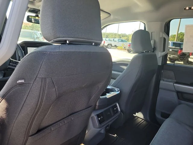 New 2026 Silver Metallic Ford XLT image 12
