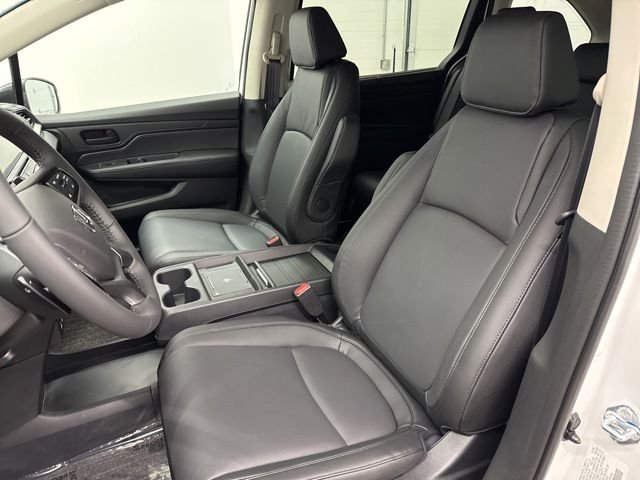 2026 Honda Odyssey EX-L - Photo 14