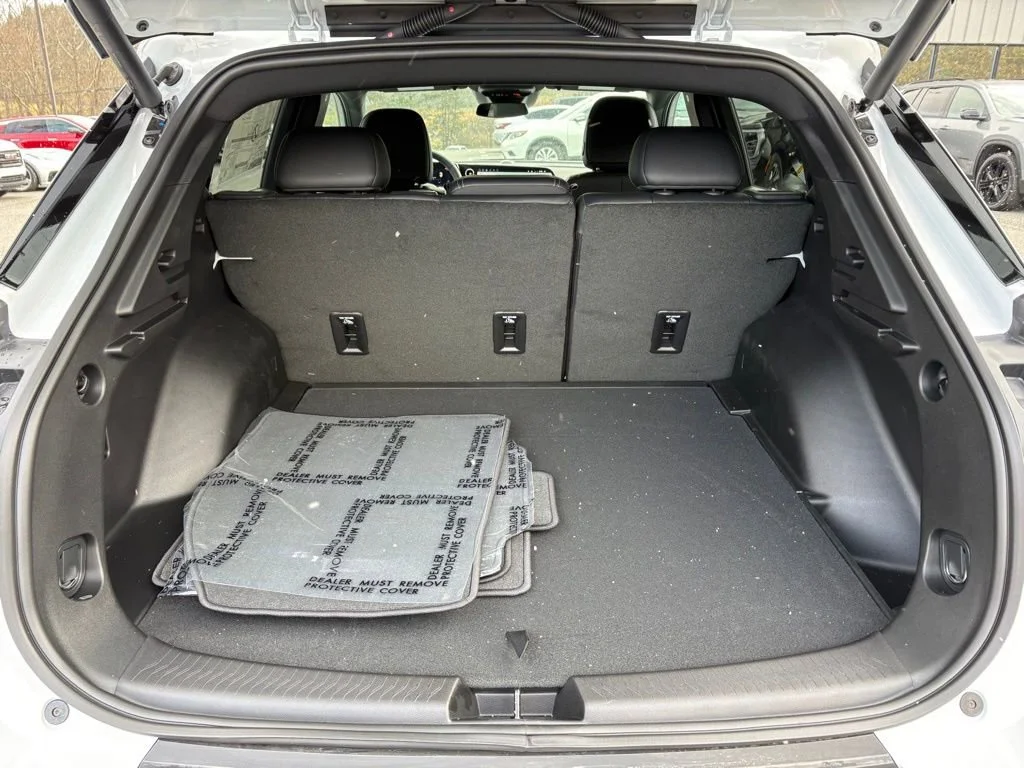 2026 Chevrolet Equinox EV 2LT - Photo 13