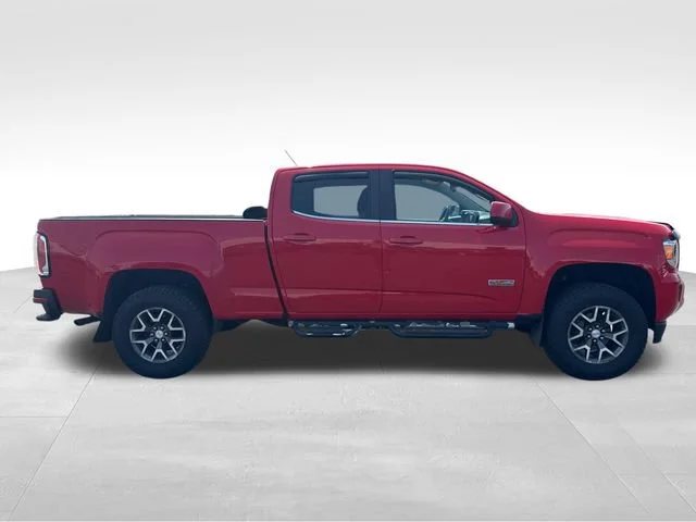 Used 2015 Cardinal Red GMC 4WD SLE image 5