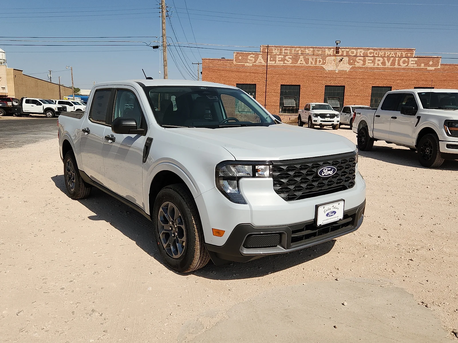New 2026 Space White Metallic Ford XLT image 1