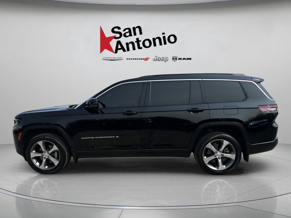 Used 2026 Black Jeep Limited image 9