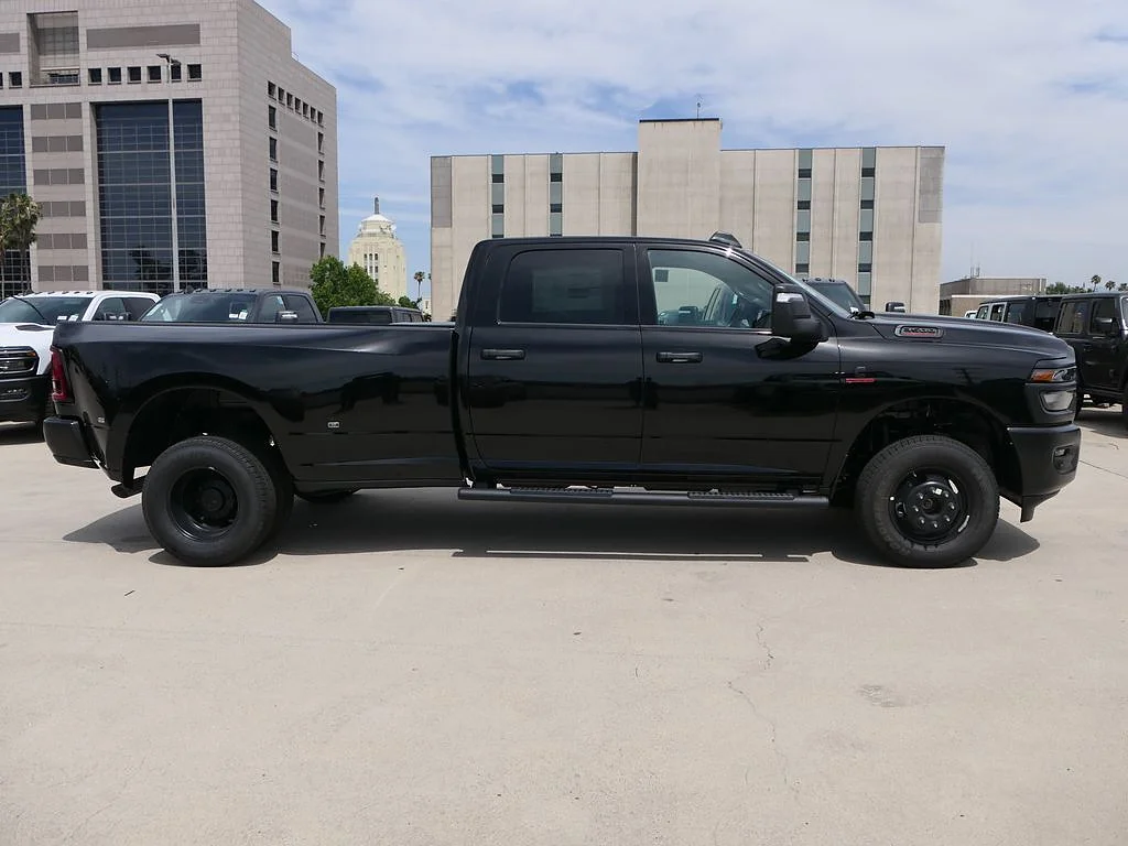 New 2026 Diamond Black Crystal Pearl Coat RAM Tradesman Crew Cab 4x4 8