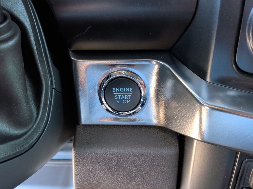New 2026 Glacier Gray Metallic Tri-Coat Ford F-250® King Ranch® image 26