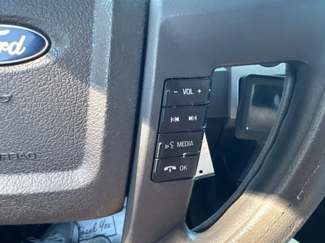 Used 2010 Gray Ford XLT image 19