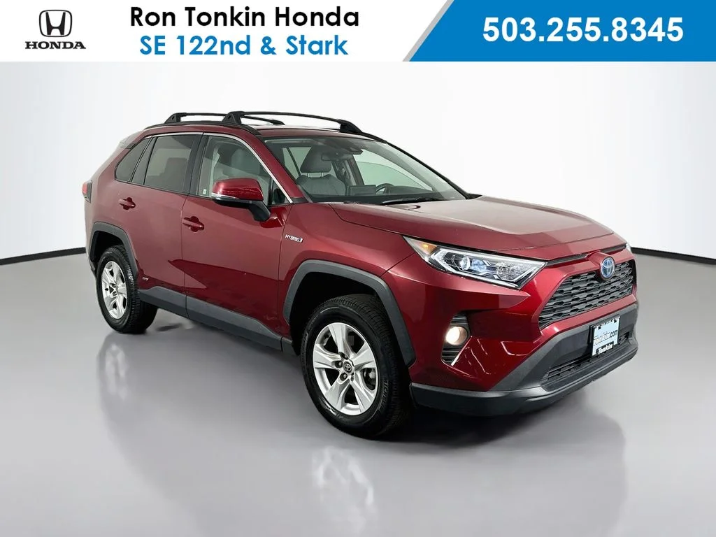 Used 2021 Pearl Toyota XLE image 1