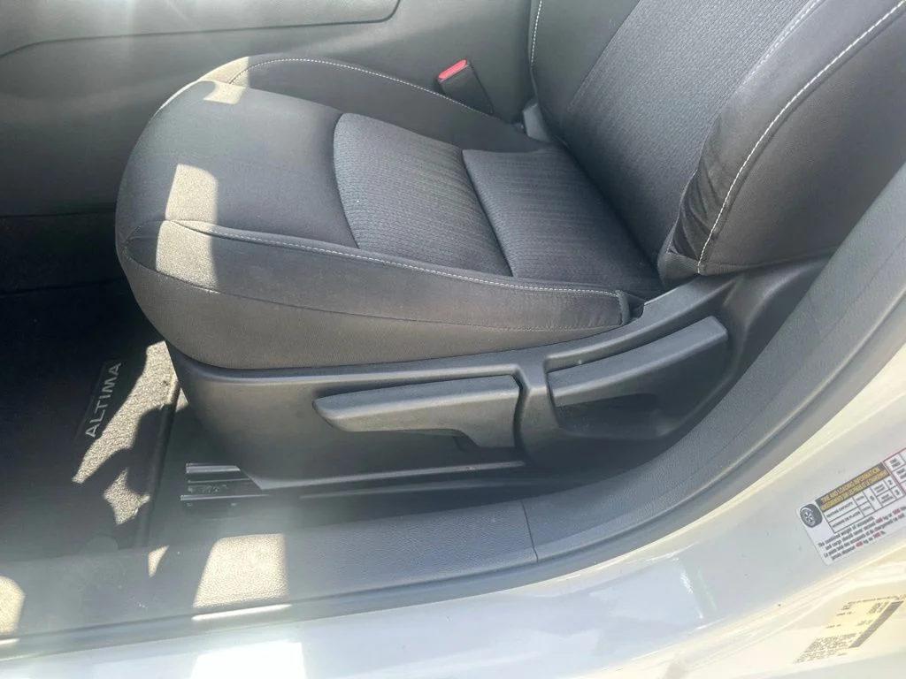 2022 Nissan Altima S - Photo 9