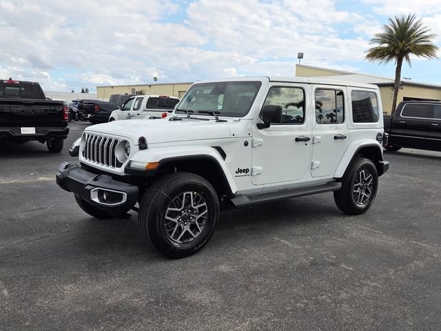 New 2026 Bright White Clear-Coat Exterior Paint Jeep Sahara image 3