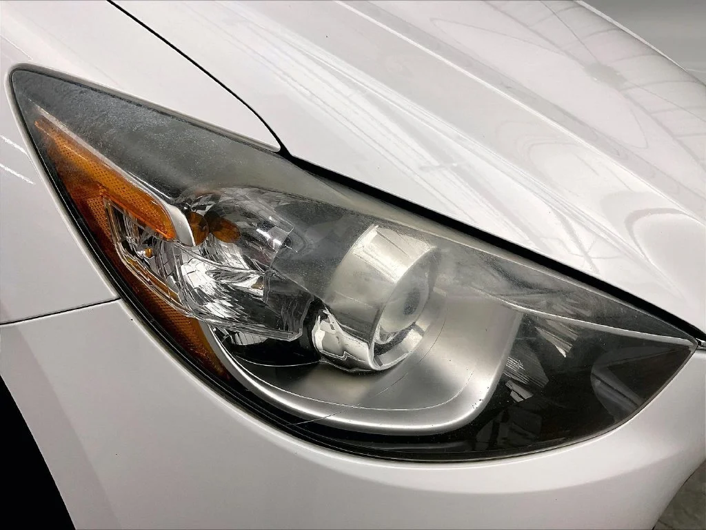 Used 2014 White Mazda Grand Touring image 34