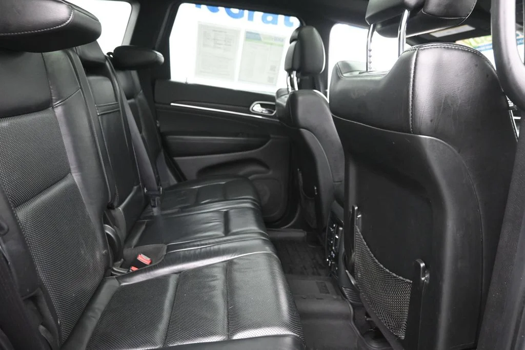 Used 2018 White Jeep Limited image 10
