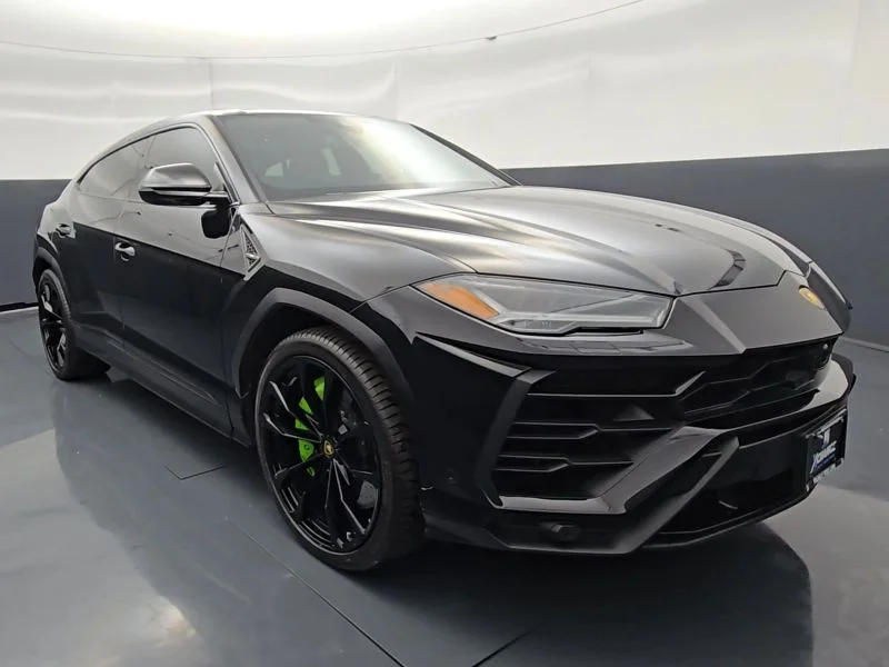 2022 Lamborghini Urus Graphite Capsule