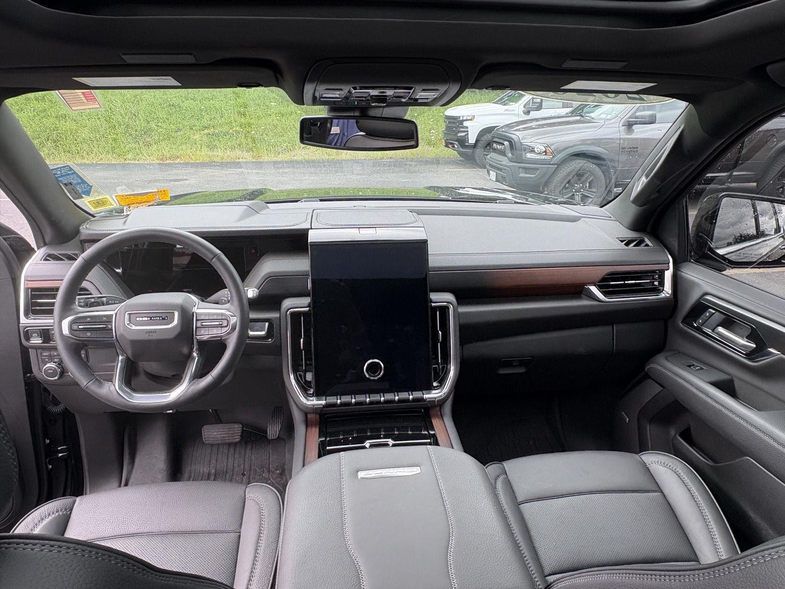 Used 2026 Onyx Black GMC Denali image 12