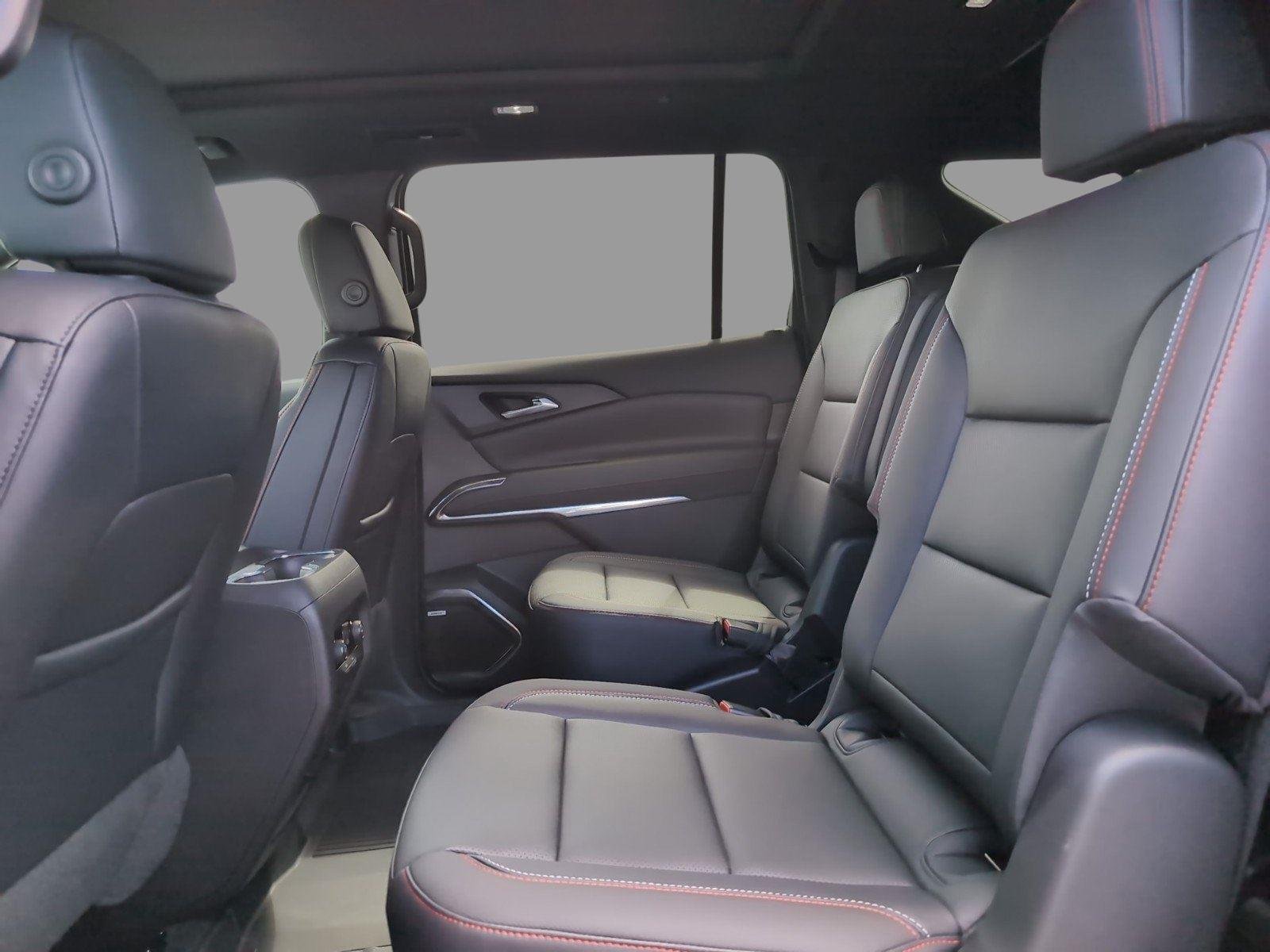 2026 Chevrolet Traverse Z71 - Photo 36