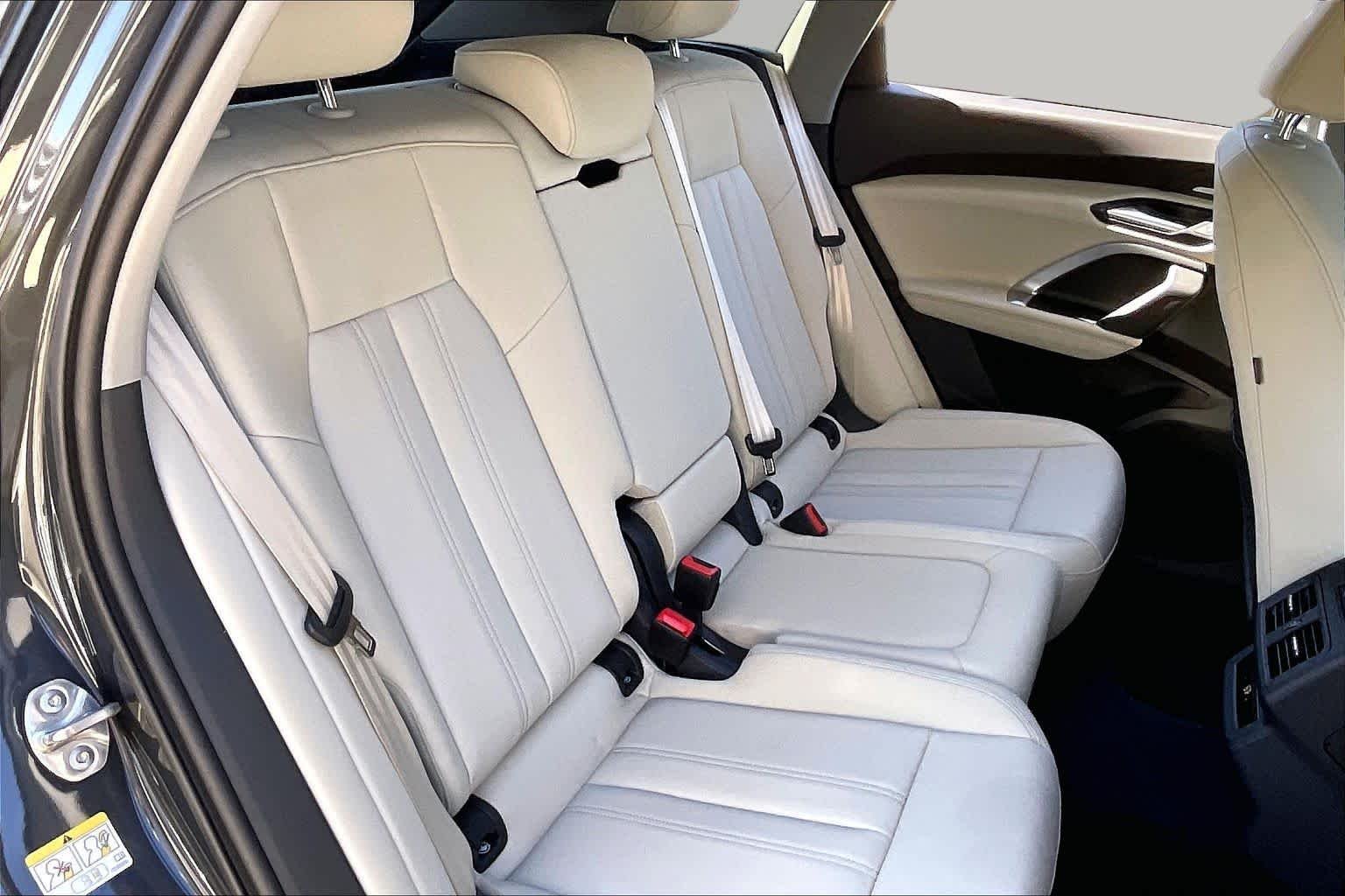 Used 2026 Tambora Gray Metallic Audi Premium Plus image 20