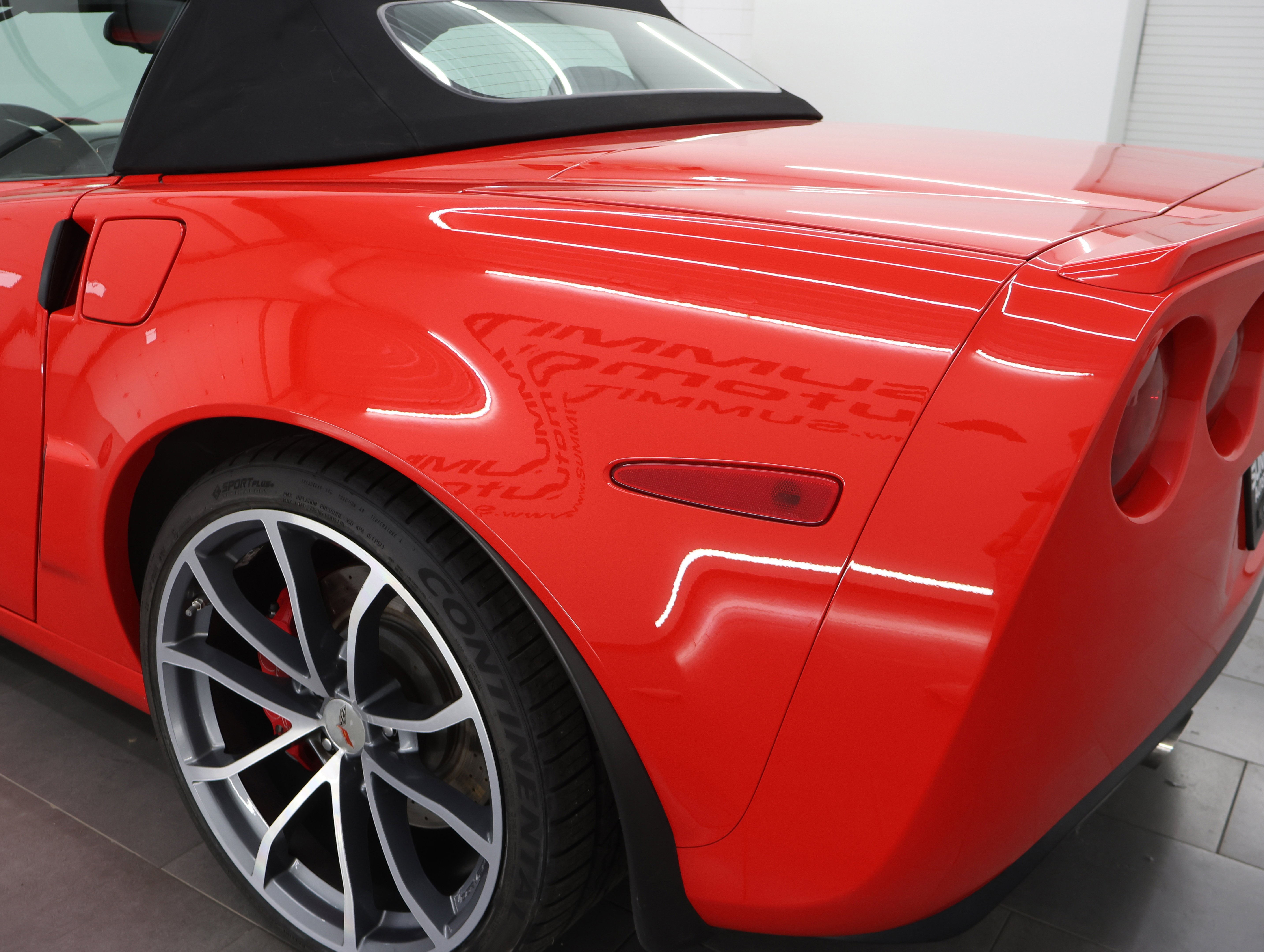 Used 2013 Torch Red Chevrolet 427 1SB: 427 1SB-6 SPEED STICK SHIFT-NAV-HEATED LEATHER-7.0L V8 image 27