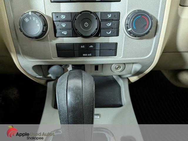Used 2012 Gold Ford XLT image 18