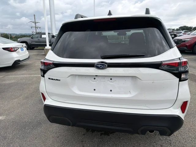 New 2026 CRYSTAL WHITE PEARL Subaru Limited image 26