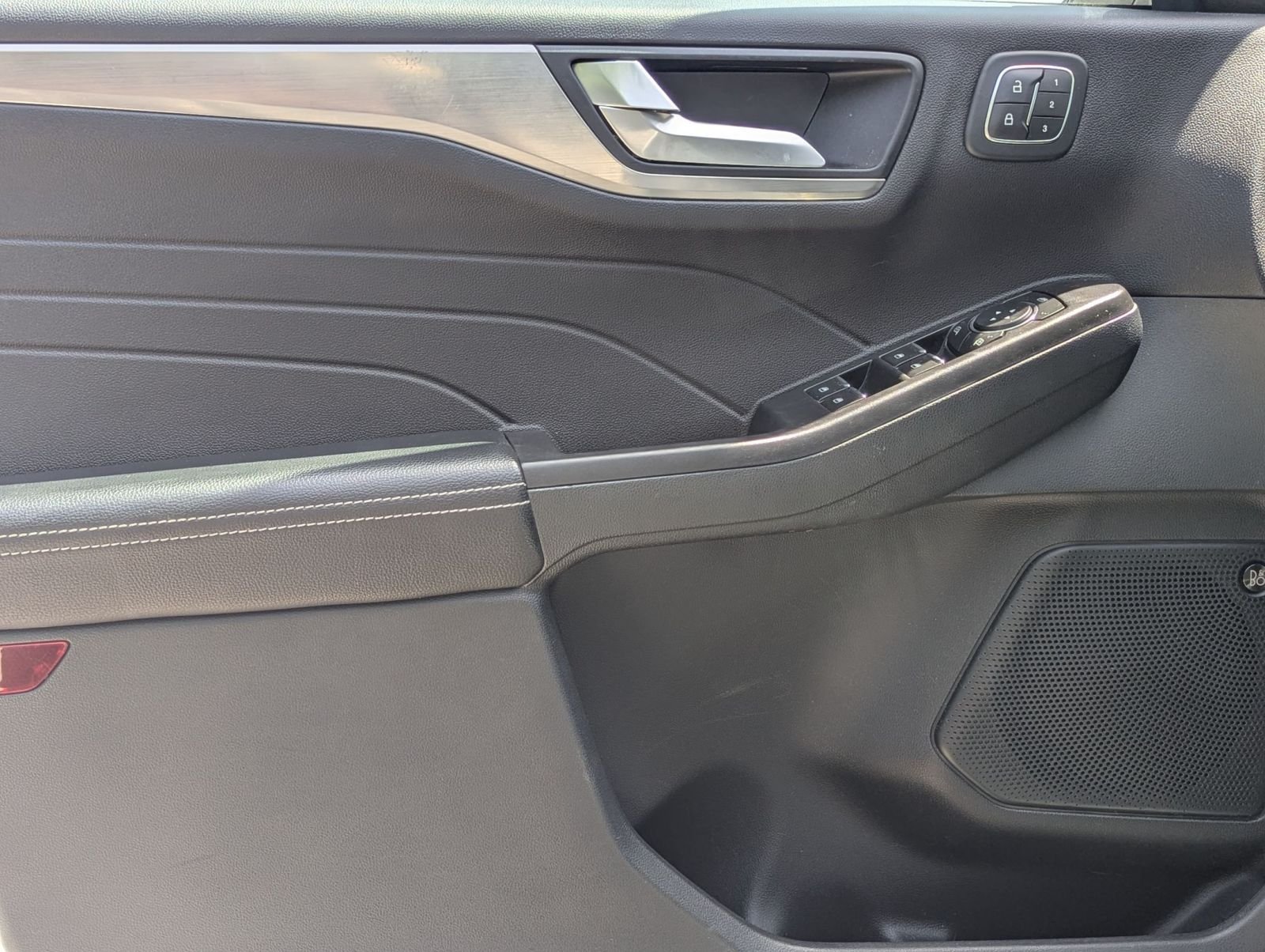 Used 2021 White Ford Titanium image 11