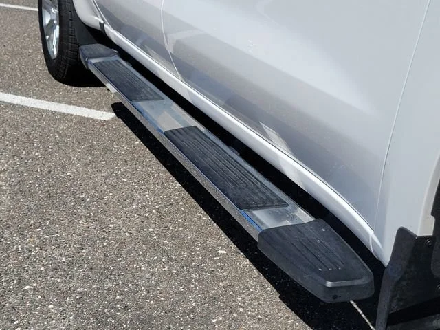 2024 Chevrolet Silverado 1500 LTZ - Photo 8