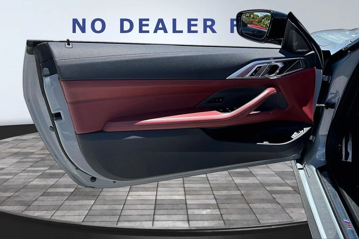 Used 2022  BMW xDrive image 20