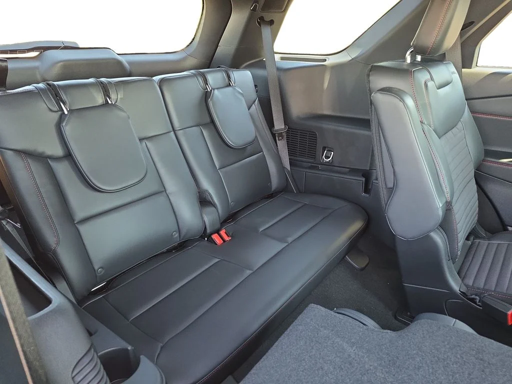 New 2026 Carbonized Gray Metallic Ford ST-Line image 14