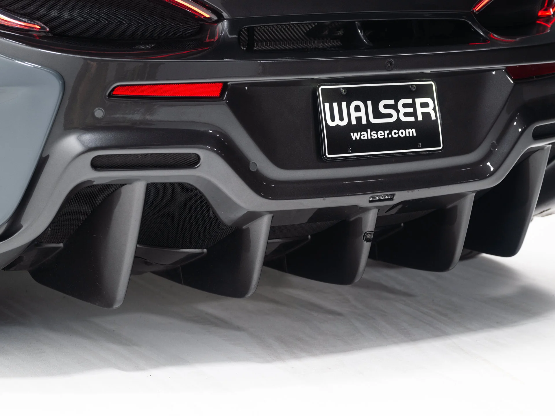 Used 2019 Chicane Effect McLaren Base image 22