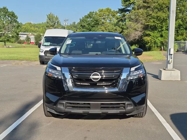 Used 2025 Black Nissan SV image 4