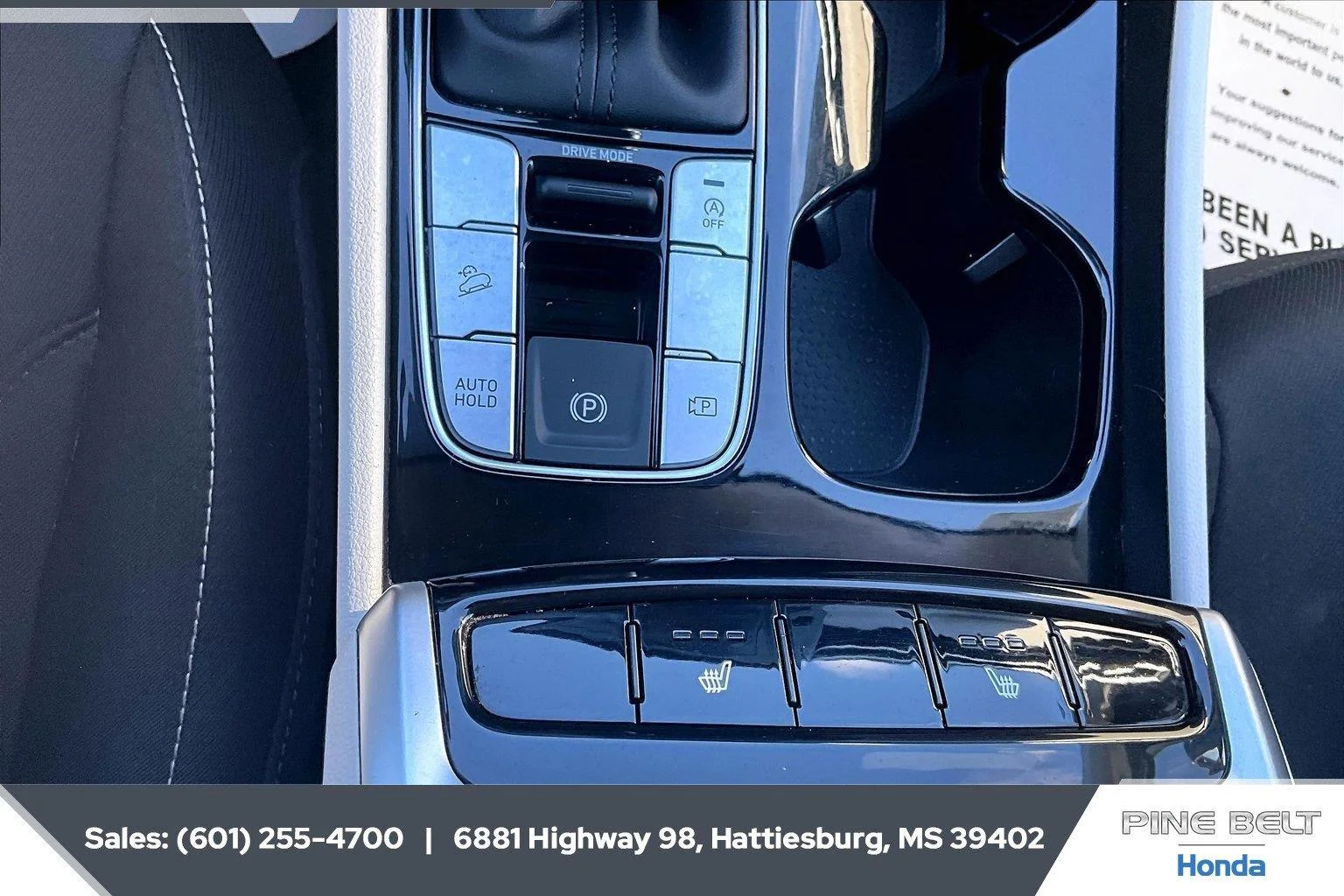 Used 2024 Shimmering Silver Hyundai SEL image 23
