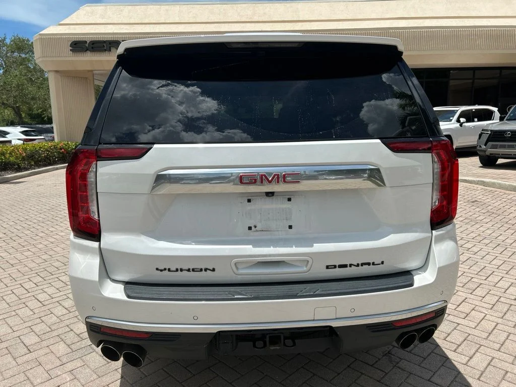 Used 2023 White GMC Denali image 4