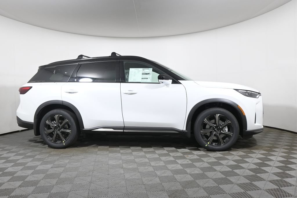 New 2027 2T RAD WHT INFINITI Autograph AWD image 8