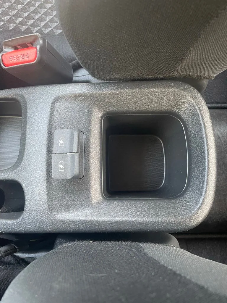 Used 2023 Gun Metallic Nissan 1.6 S image 19