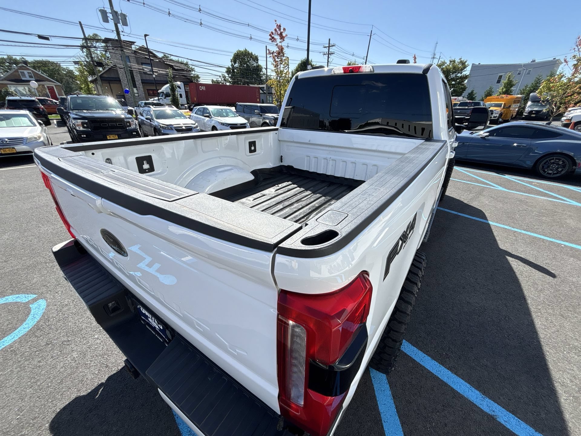 Used 2023 White Ford XLT image 18