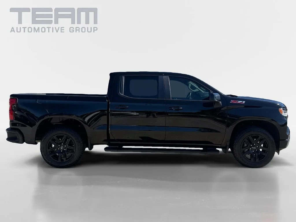 Used 2024 Black Chevrolet RST image 8