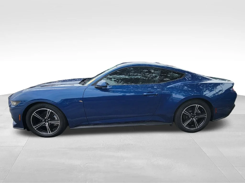 Used 2024 Blue Ford EcoBoost image 4