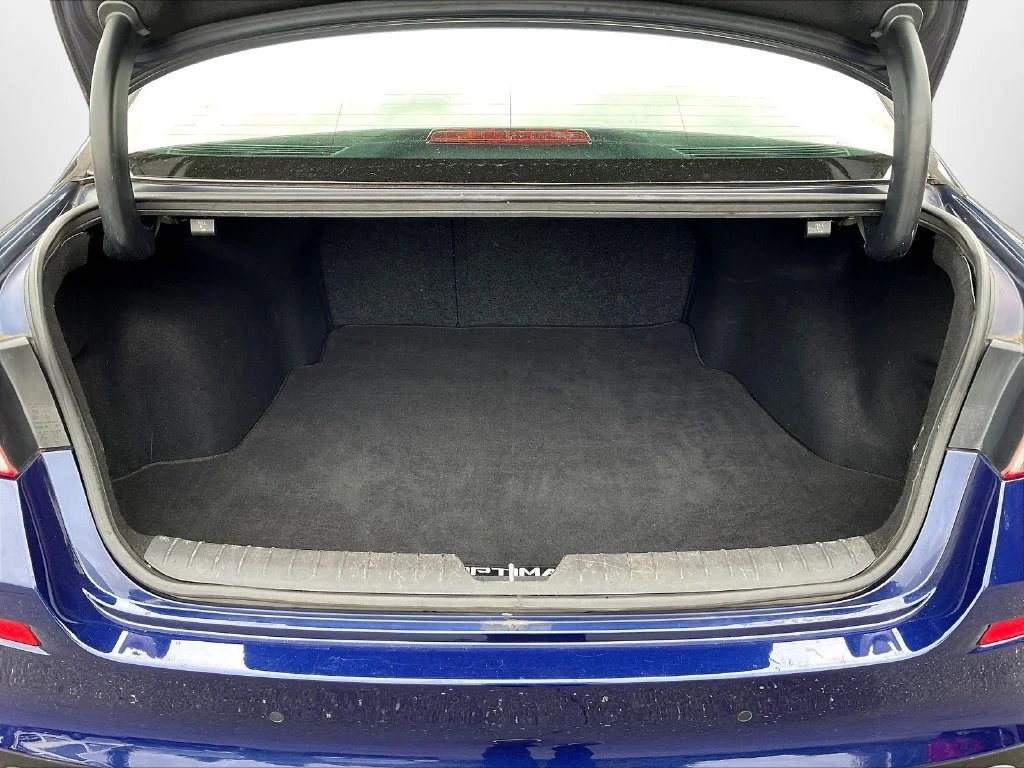 Used 2019 Horizon Blue Kia SX image 7