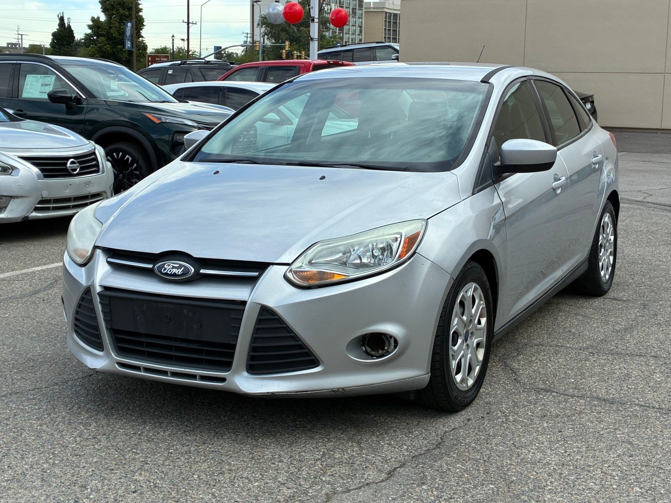 Used 2012 Ingot Silver Ford SE image 9