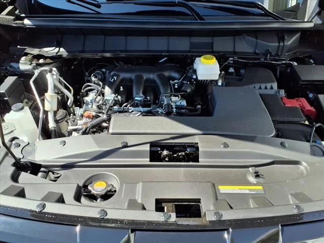 2025 Nissan Pathfinder Platinum - Photo 20