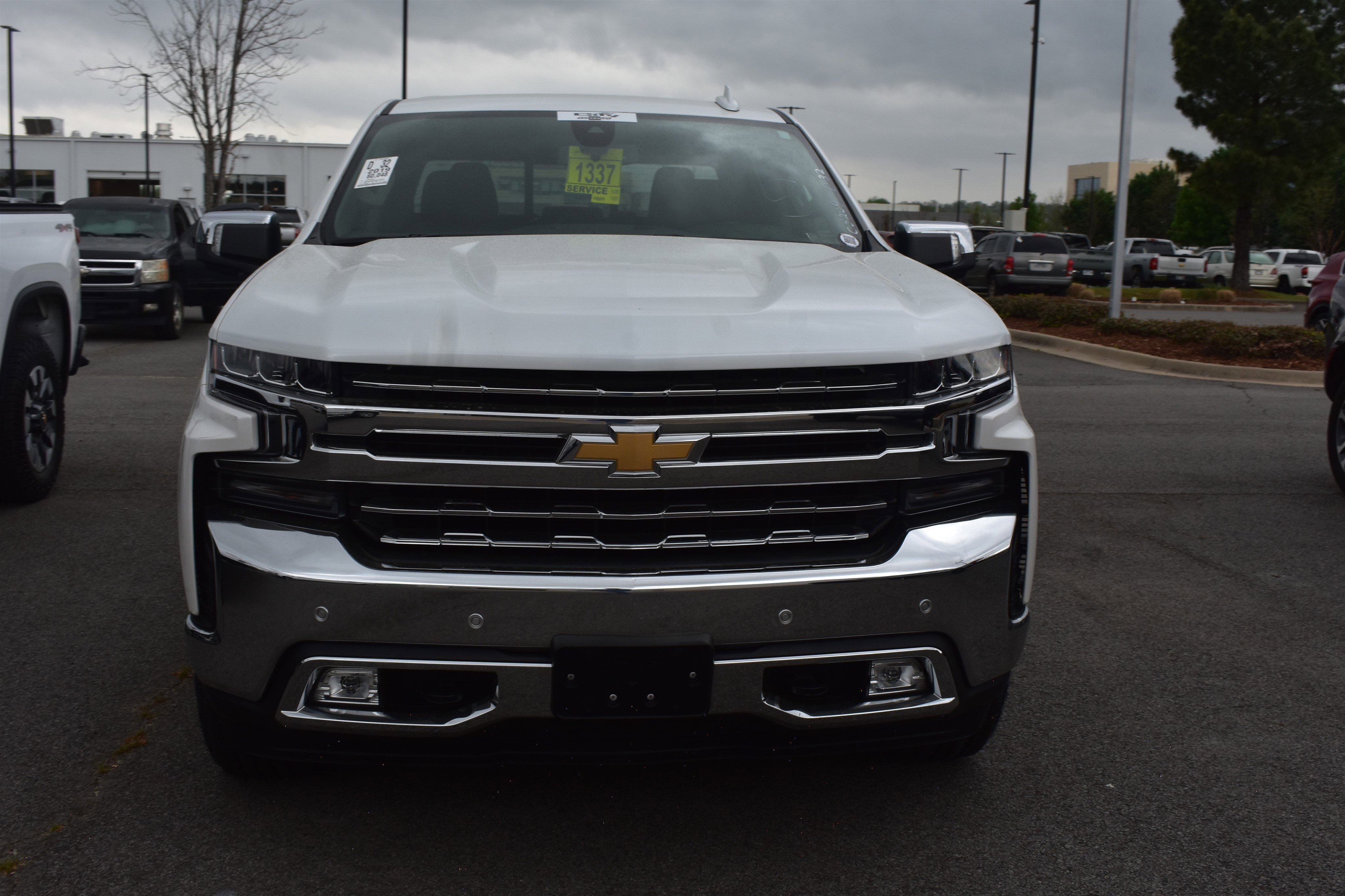 Used 2019 Chevrolet Silverado 1500 LTZ with VIN 1GCUYGED4KZ157687 for sale in Little Rock