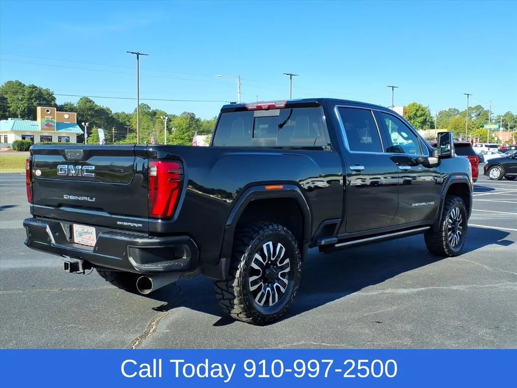 Used 2024 Onyx Black GMC Denali Ultimate image 6