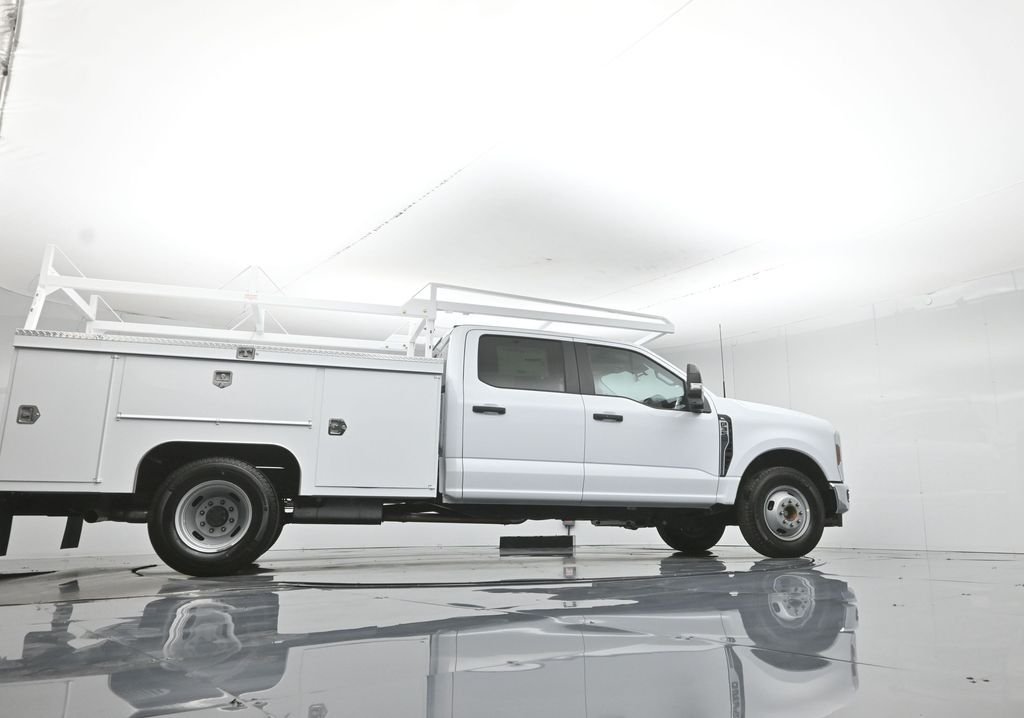 New 2026 Oxford White Ford XL image 56