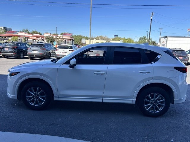 2025 Mazda CX-5 2.5 Select photo 4