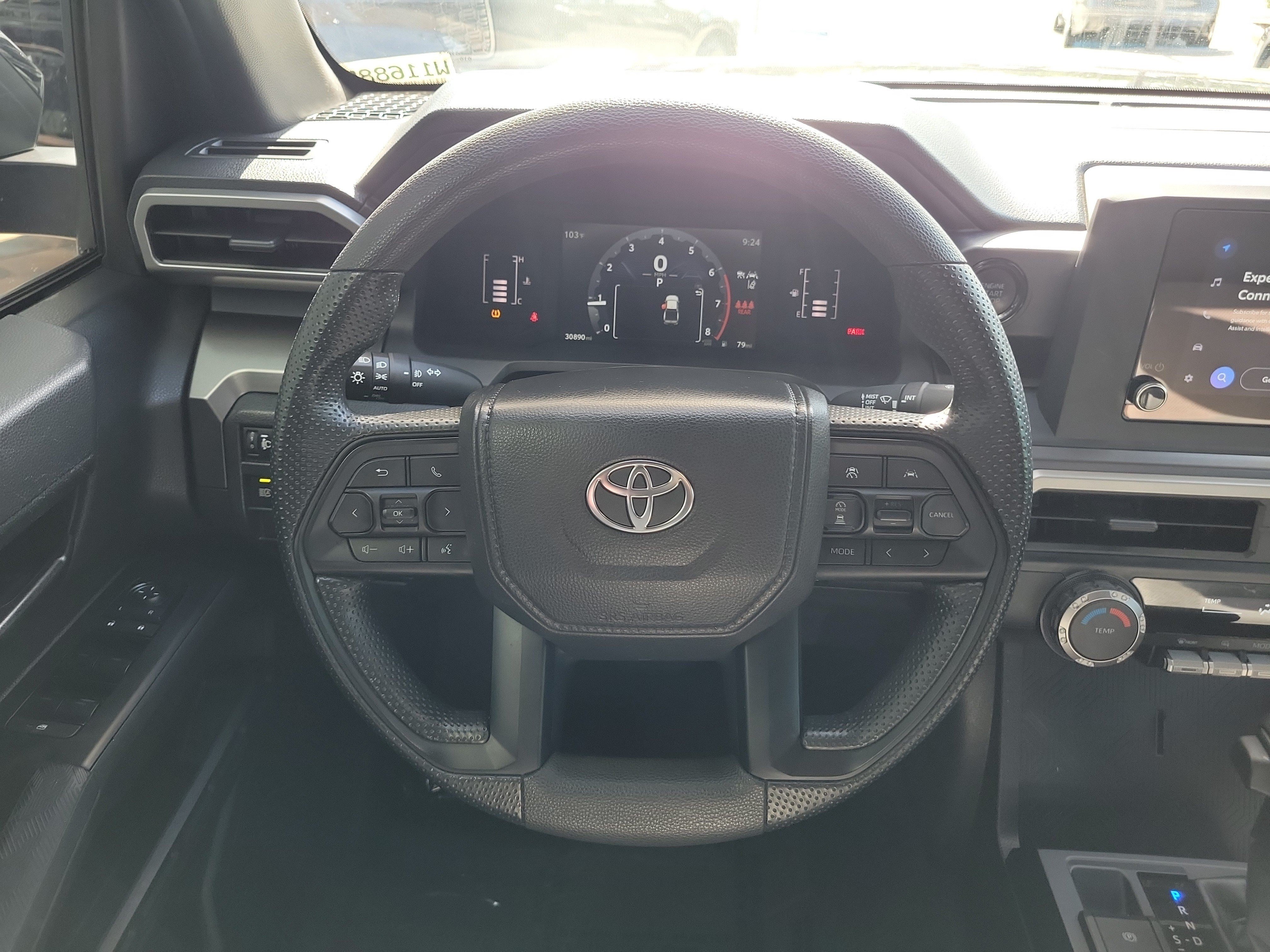 Used 2025 Underground Toyota SR5 image 16